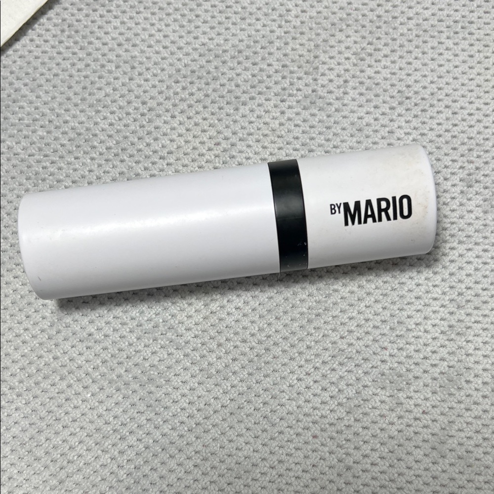 By Mario Contour Stick medium dark Used